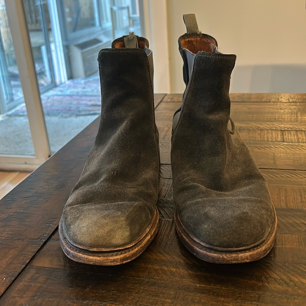 Frye men’s Chelsea boot